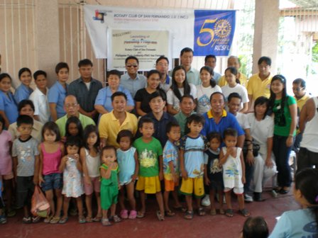 feeding program at brgy catbangen.JPG